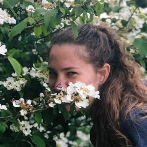 Meet your Posher, Jessica